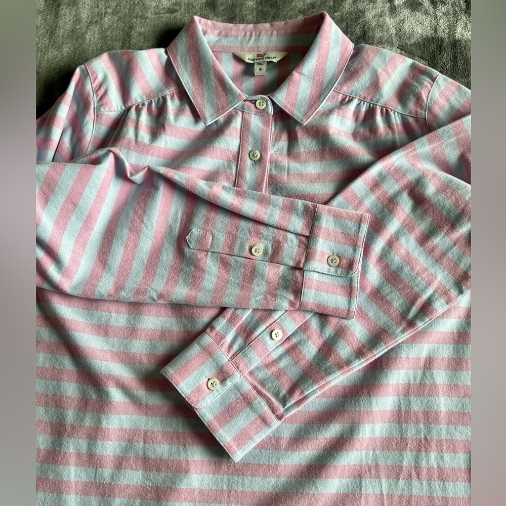 Vineyard Vines Women's Relaxed Coastside Stripe Hi-Lo Popover Shirt Size 8 Blue - Picture 8 of 11
